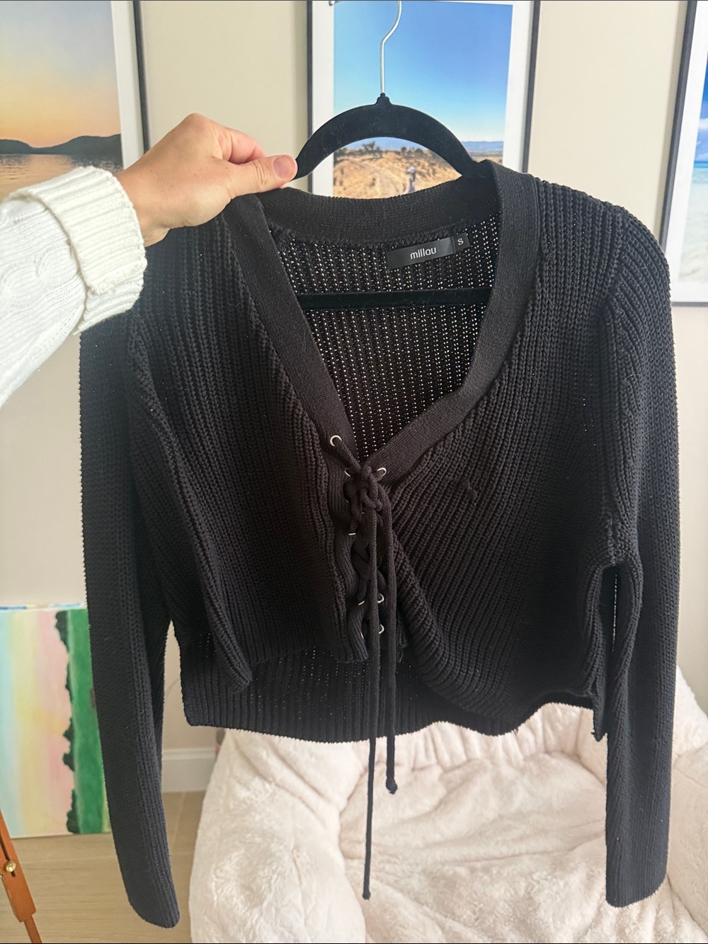 Millau Black Lace-Up V-Neck Cropped Knit Sweater